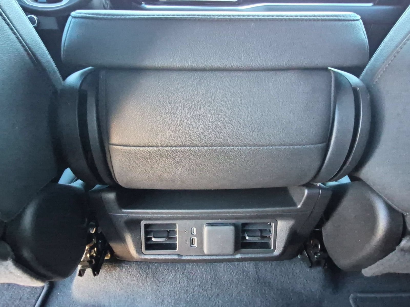 Used 2025 GMC Sierra 1500 SLT RWD image 26