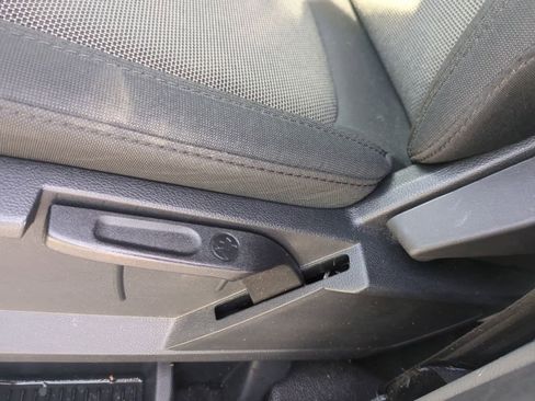 Used 2022 Ford Transit Connect XL image 17