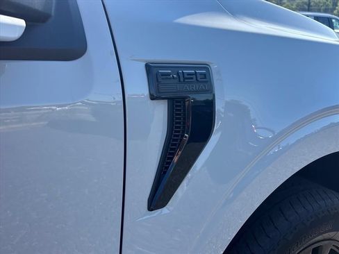 Used 2024 Ford F150 Lariat w/ Equipment Group 502A High AWD/4WD image 11