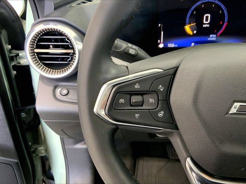 Used 2024 Chevrolet Trax ACTIV w/ Driver Confidence Package FWD image 21