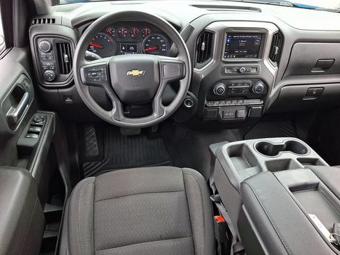 Used 2023 Chevrolet Silverado 1500 Custom AWD/4WD image 11