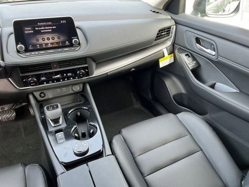 New 2026 Nissan Rogue SV image 27