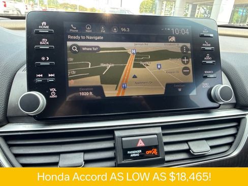 Used 2018 Honda Accord Touring image 7