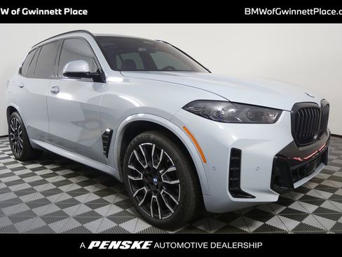 Used 2025 BMW X5 xDrive40i w/ M Sport Package image 1