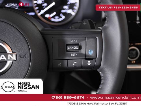 New 2024 Nissan Pathfinder SV w/ SV Premium Package image 14