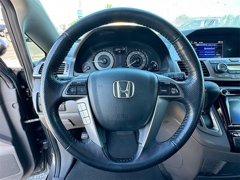 Used 2015 Honda Odyssey EX-L image 11