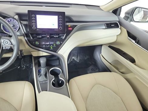 Used 2024 Toyota Camry LE FWD image 17