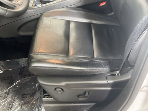 Used 2022 Jeep Grand Cherokee Limited image 19