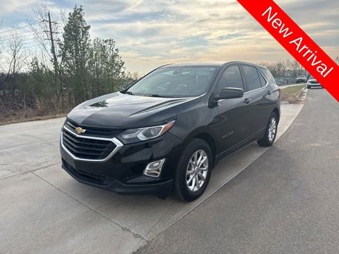 Used 2021 Chevrolet Equinox LT w/ LPO, Floor Liner Package image 7