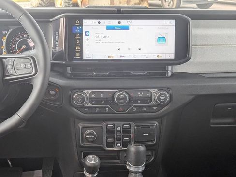 New 2026 Jeep Gladiator Sport image 26