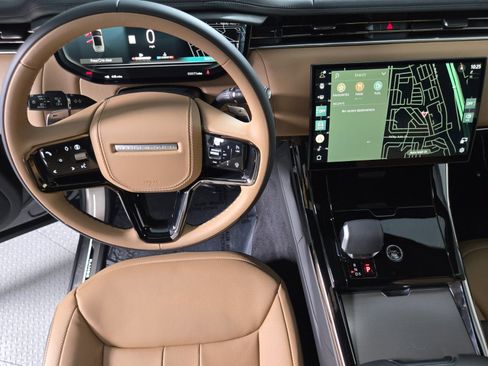 New 2026 Land Rover Range Rover Sport Dynamic SE AWD/4WD image 13