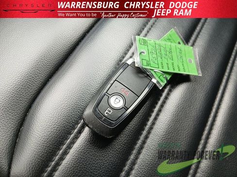 Used 2024 Ford Edge SEL AWD/4WD image 25
