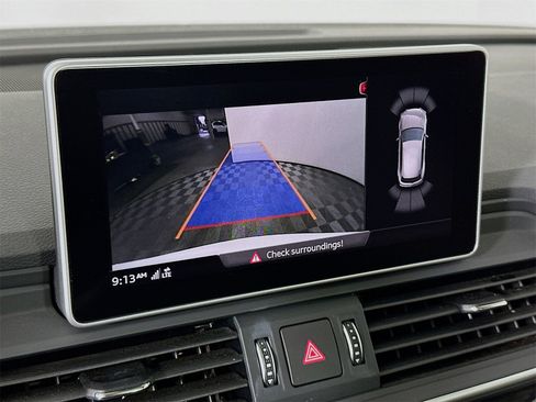 Used 2020 Audi Q5 e Premium Plus w/ Premium Plus Package image 14
