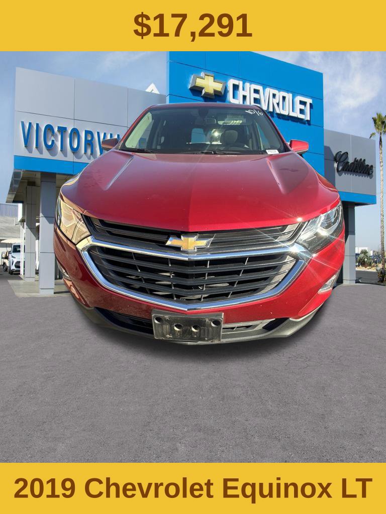 Used 2019 Chevrolet Equinox LT FWD image 2
