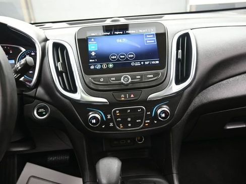 Used 2024 Chevrolet Equinox LT image 10