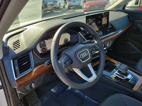 Certified 2023 Audi Q5 2.0T Premium Plus w/ Premium Plus Package image 7