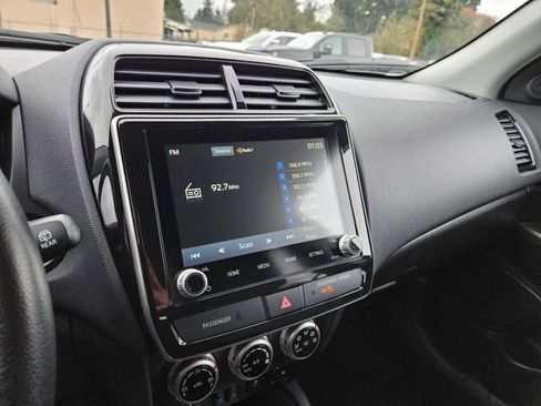Used 2024 Mitsubishi Outlander Sport SE AWD/4WD image 26