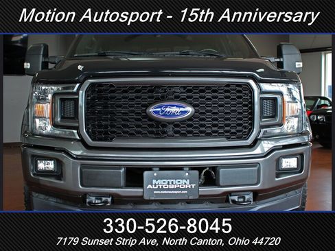 Used 2019 Ford F150 XLT w/ Equipment Group 302A Luxury AWD/4WD image 3