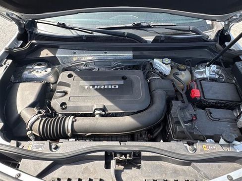 Used 2019 Cadillac XT4 Sport FWD image 29