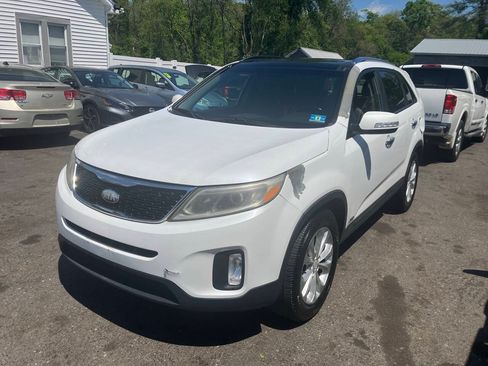 Used 2014 Kia Sorento EX w/ EX V6 Touring Package AWD/4WD image 2