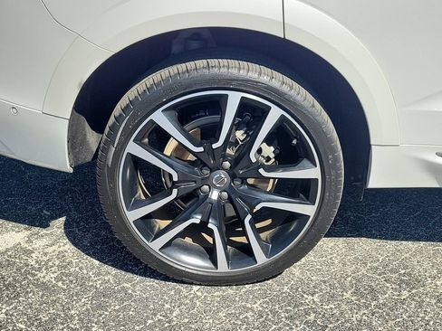 Used 2023 Volvo XC60 T8 Ultimate w/ Climate Package AWD/4WD image 12