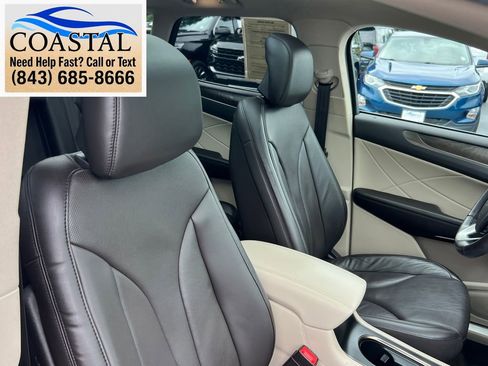 Used 2019 Lincoln MKC Reserve w/ MKC Climate Package FWD image 27