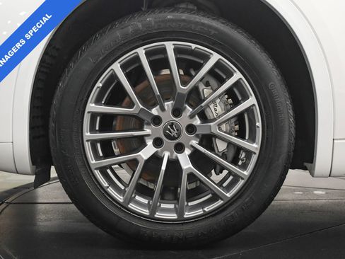 Used 2024 Maserati Grecale GT image 35