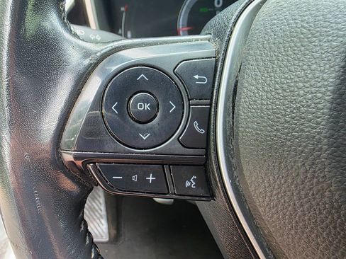 Used 2023 Toyota Corolla XSE FWD image 17