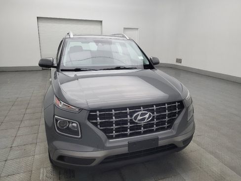Used 2020 Hyundai Venue SEL w/ Convenience Package FWD image 14