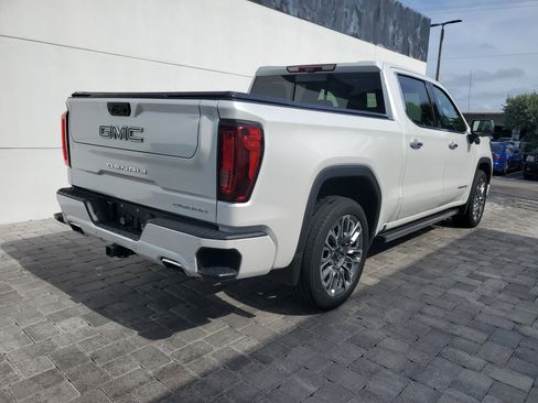 Used 2024 GMC Sierra 1500 Denali Ultimate AWD/4WD image 6