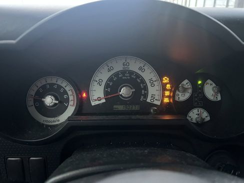 Used 2007 Toyota FJ Cruiser 4WD image 10