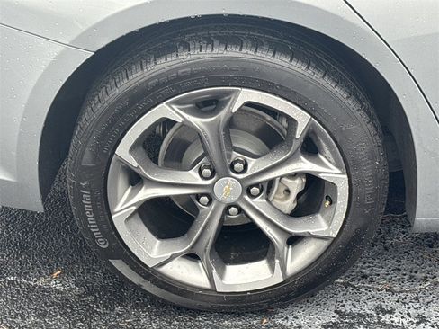 Used 2024 Chevrolet Malibu LT image 17