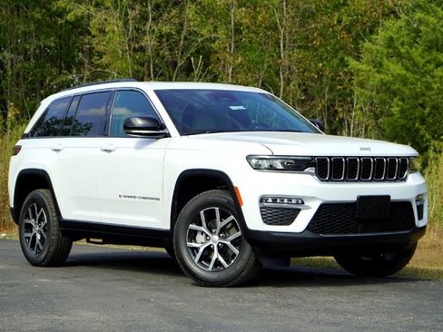 New 2025 Jeep Grand Cherokee Limited image 2