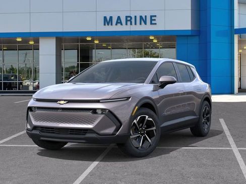 New 2026 Chevrolet Equinox EV LT image 6