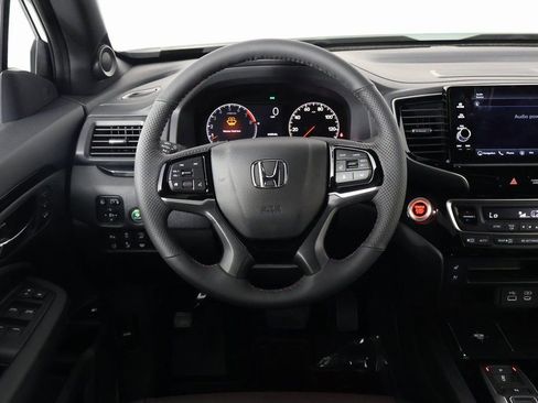 New 2026 Honda Ridgeline Black Edition image 3