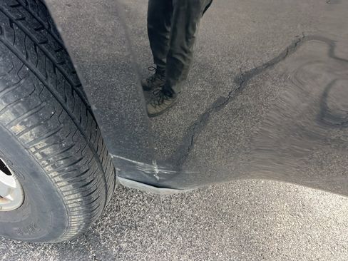 Used 2017 GMC Canyon 2WD Crew Cab w/ Convenience Package image 37