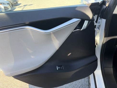 Used 2012 Tesla Model S RWD image 12