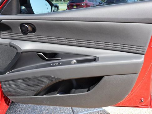 New 2025 Hyundai Elantra Sport image 9