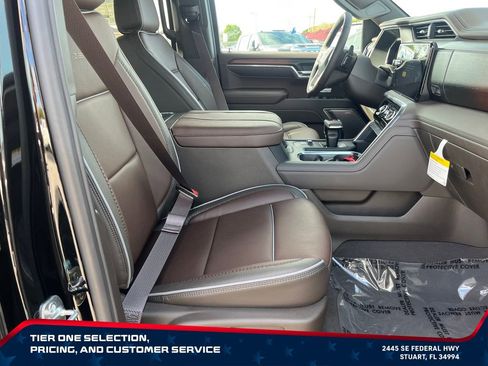 New 2026 GMC Sierra 1500 Denali w/ Denali Reserve Package AWD/4WD image 19