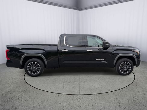 Used 2022 Toyota Tundra Limited AWD/4WD image 2