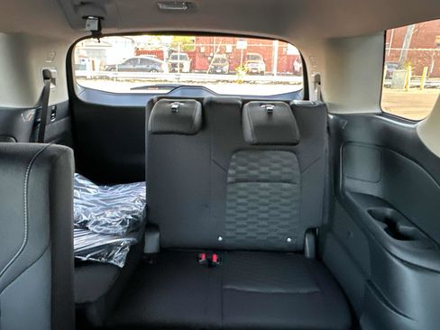 New 2026 Nissan Pathfinder SV AWD/4WD image 27