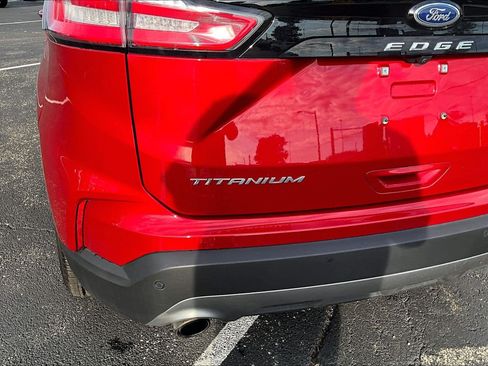 Used 2024 Ford Edge Titanium AWD/4WD image 7