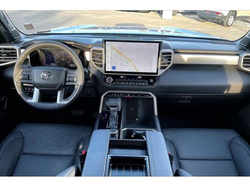 Used 2025 Toyota Tundra Limited image 17