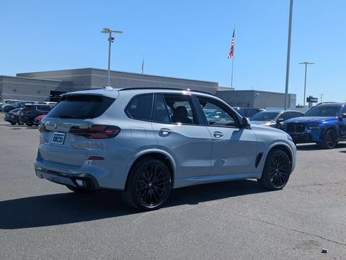 New 2026 BMW X5 sDrive40i w/ M Sport Package RWD image 6