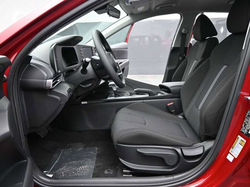 New 2026 Hyundai Elantra SE image 15