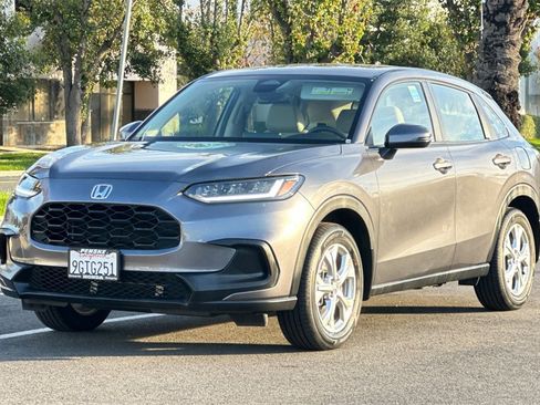 Used 2023 Honda HR-V LX image 8