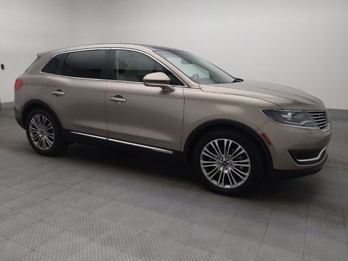 Used 2018 Lincoln MKX Reserve image 11