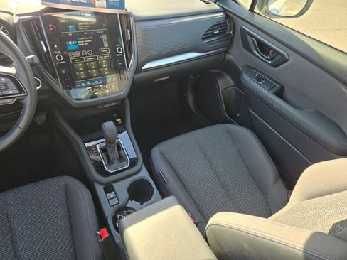 Used 2025 Subaru Forester Premium AWD/4WD image 14