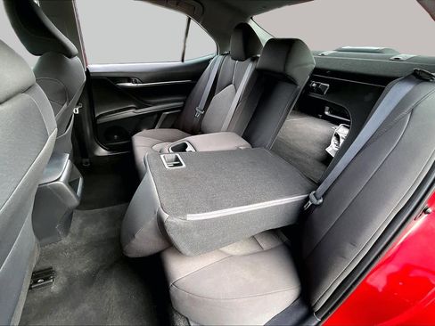 Used 2023 Toyota Camry LE FWD image 19