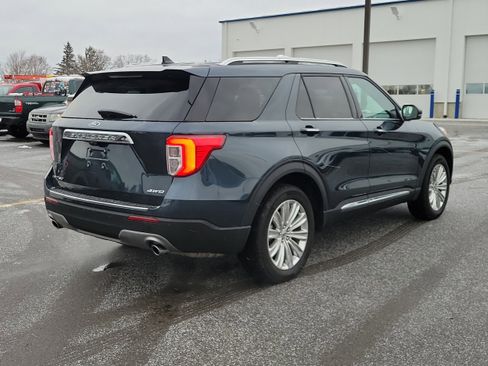 Used 2023 Ford Explorer Limited w/ Limited Technology Package image 4